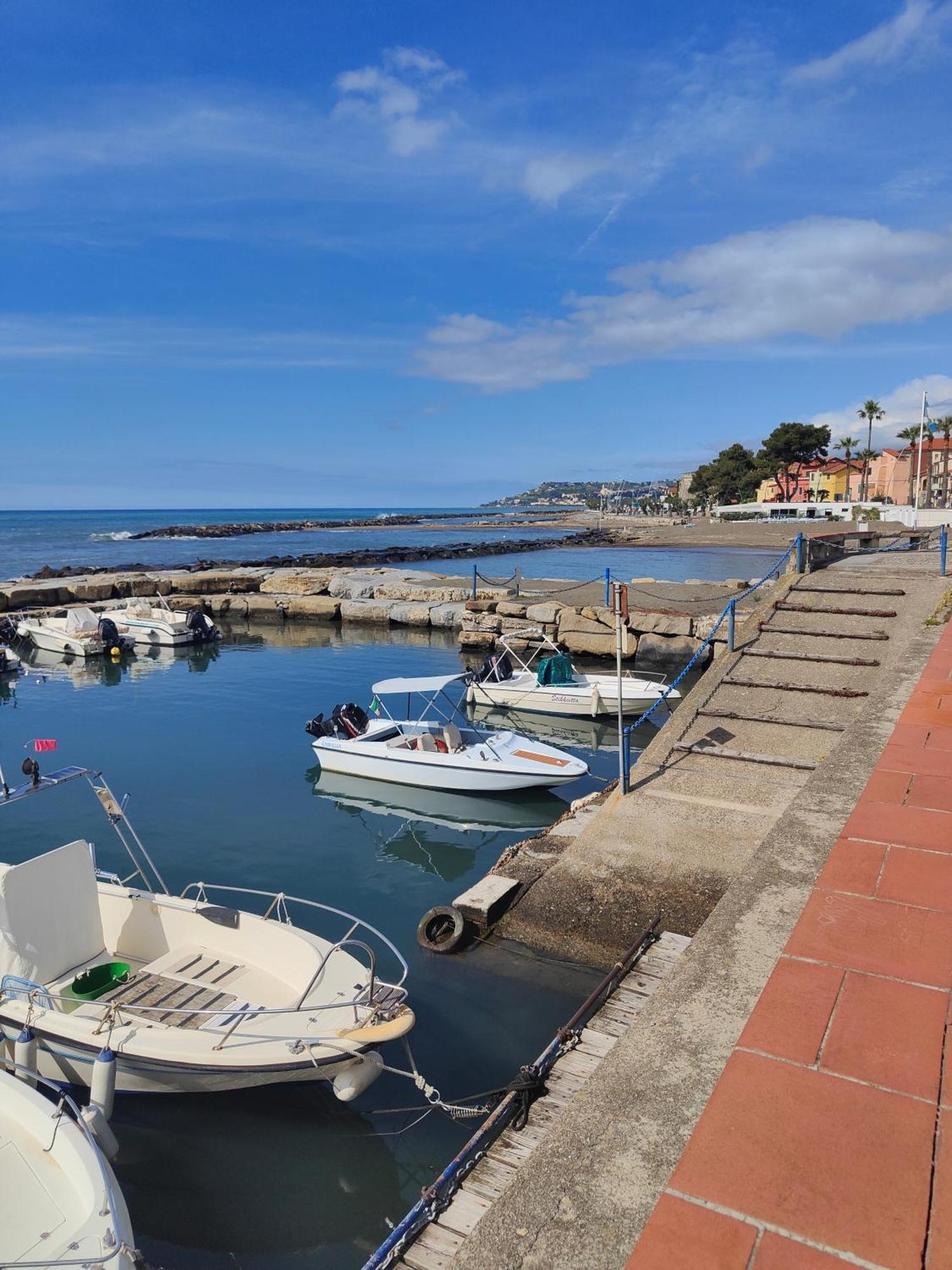 Riva Vacanze Riva Ligure Εξωτερικό φωτογραφία